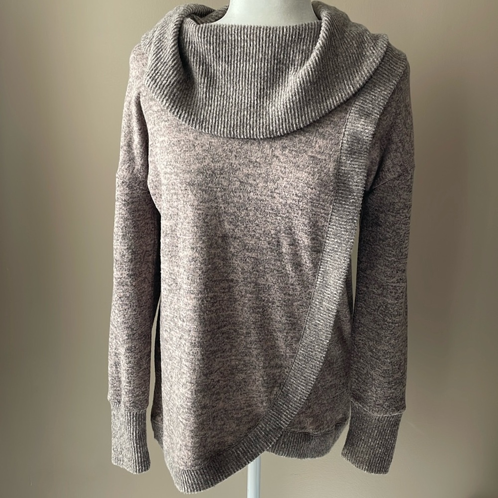 Massini cowl neck sweater Heather pink size women small